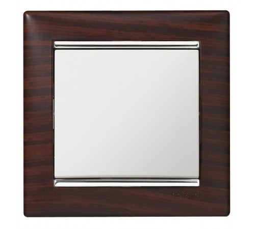 Valena Белый Выключатель 1-клавишный  774401  Legrand