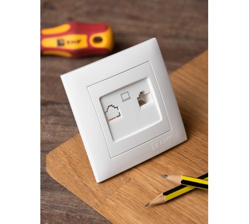 Валенсия розетка компьютерная RJ-45 1-местная белая EKF PROxima   EWK01-035-10   EKF