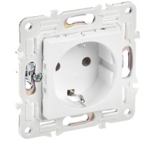 SKANDY Розетка с заземлением без защитных шторок 16А SK-R05W арктический белый  SK-R11-16-K01  IEK