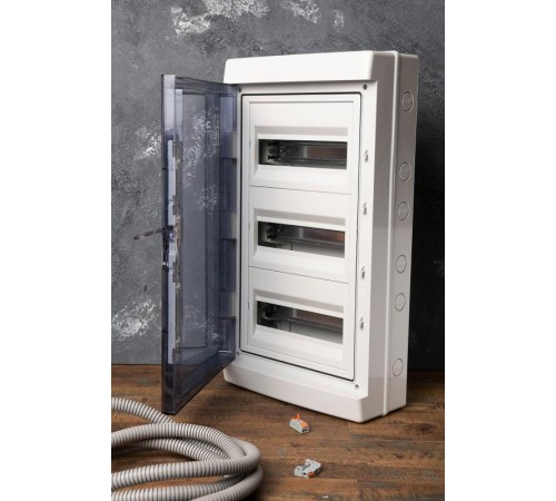 Щит распределительный навесной ЩРН-ПГ-36 (625х345х155) IP65 PROxima  pb65-n-pg-36m  EKF