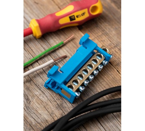 Шина "0" N (6х9мм) 8 отверстий латунь синий изолятор тип "Стойка" на DIN-рейку EKF PROxima  sn0-63-8-sb  EKF