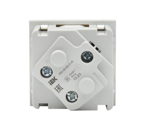 PRIMER РКС-20-30-П-45 Розетка 45град з/к з/ш в/з белая  PR-KK40D-RSZH-2-2-45-K01  IEK