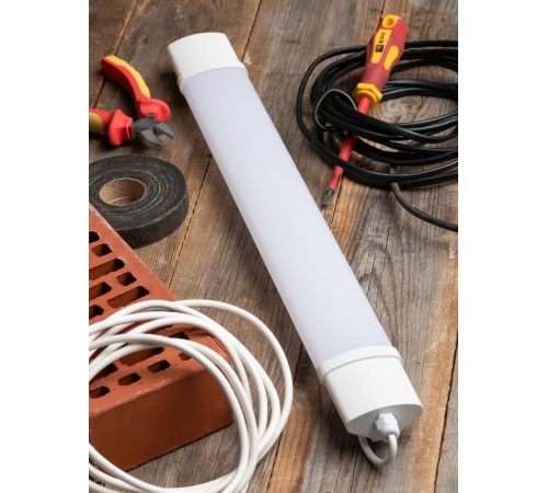 Светильник светодиодный пылевлагозащищенный ДСП-1001 18Вт 4000К IP65 600мм EKF PROxima  TPL-1001-18-4000  EKF