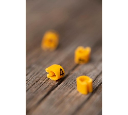 Маркер-кабельный 1,5кв.мм "4" (1000шт.) (ЕС-0) EKF PROxima  plc-KM-1.5-4  EKF