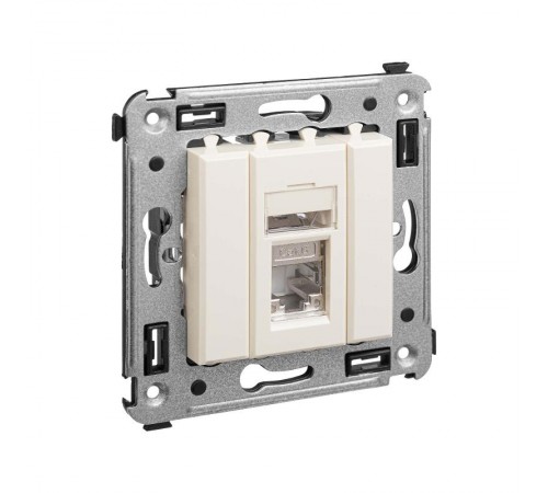 Компьютерная розетка RJ-45 в стену, кат.6 одинарная экранированная, "Avanti","Ванильная дымка"  4405393  DKC