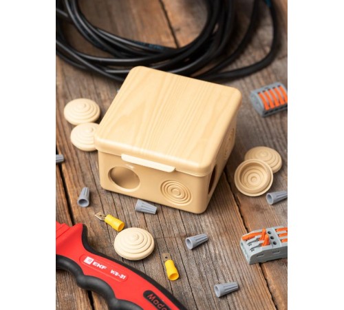 Коробка распределительная КМР-030-031 с крышкой (85х85х50) 7 мембранных вводов светлое дерево IP54 EKF PROxima  plc-kmr-030-031-s  EKF