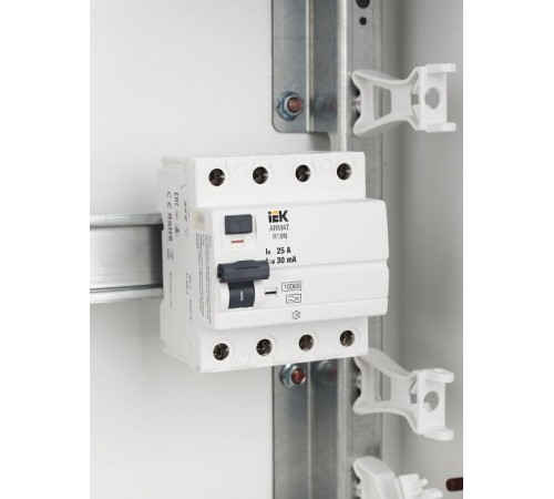 Выключатель дифференциальный (УЗО) R10N 4P 25А 30мА тип A ARMAT  AR-R10N-4-025A030  IEK