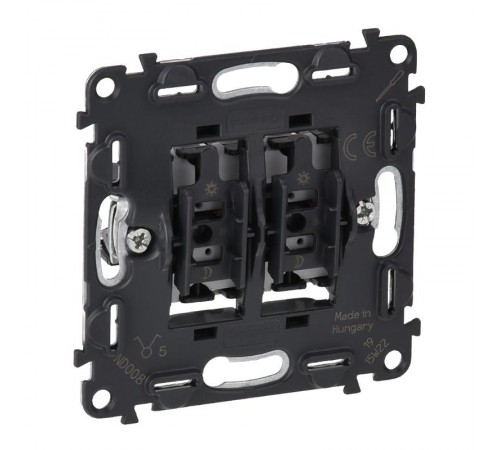 Valena Мех IN'MATIC Выключатель 2-клавишный 10АХ 250В  752005  Legrand