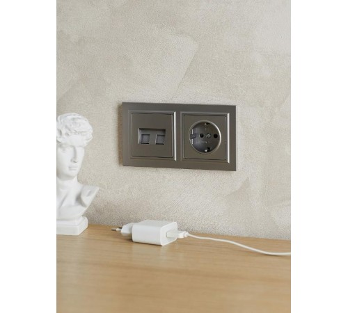 BRITE Рамка 2-ая РУ-2-БрС сталь  BR-M22-K46  IEK