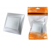 Розетка 2П+З 16А 250В с защ. шт. с крышкой серебр. металлик "Лама"   SQ1815-0214  TDM