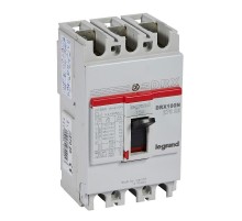 DRX125 термомагнитный 15A 3П 20KA  027020  Legrand
