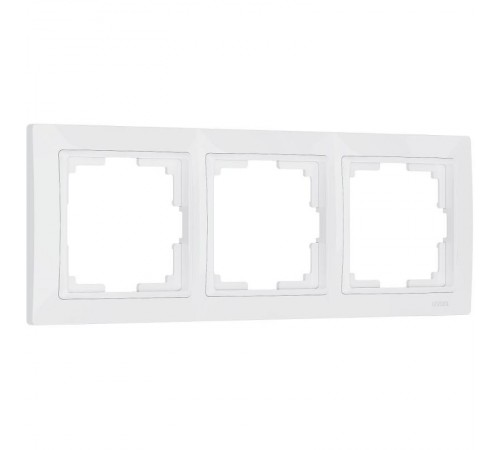W0032001/ Электроустановочные изделия - Рамка на 3 поста (белый, basic)