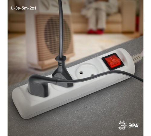 U-3s-5m-2x1 Удлин-ль без заземл, с выкл, 3гн, 5м, ПВС, 2х1мм2, 10А (20/720)  Б0044051  ЭРА