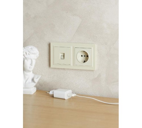 BRITE Рамка 2-ая РУ-2-БрКр бежевый  BR-M22-K10  IEK