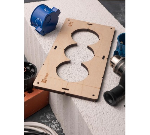 Шаблон для подрозетников c 3 отв. диам. 72 мм EKF Expert  sh-d72-3  EKF