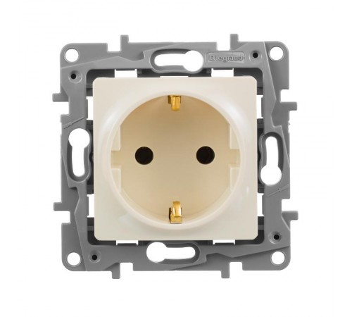 Etika Слоновая кость Розетка с заземлением, винтовые клеммы  672321  Legrand