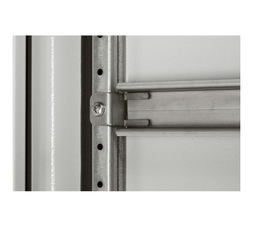 DIN-рейка на дверь - для шкафов Altis с дверью шириной 600 мм  047715  Legrand