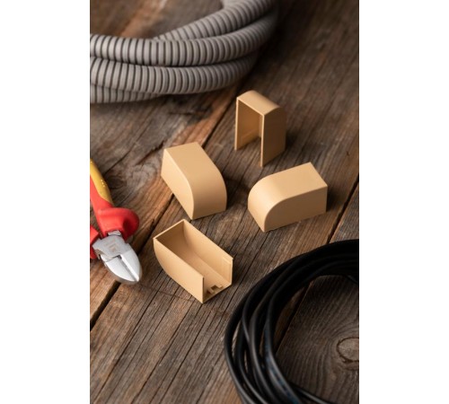 Заглушка (25х25) (4 шт) Plast EKF PROxima   под светлое дерево    ecl-25-25x4   EKF 