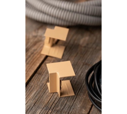 Угол внутренний (40х25) (4 шт) Plast EKF PROxima   под светлое деревоibl-40-25x4EKF