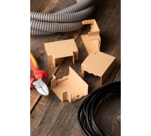 Угол T-образный (40х25) (4 шт) Plast EKF PROxima   под светлое деревоtchl-40-25x4EKF