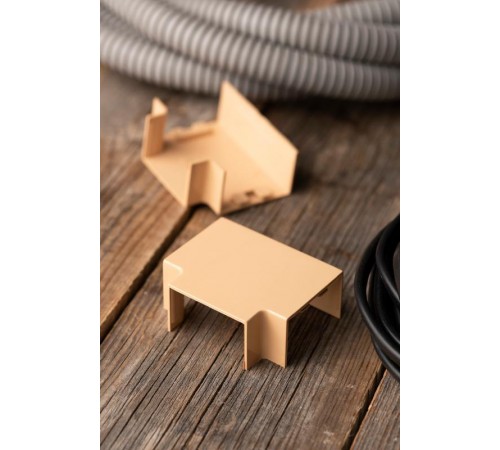 Угол T-образный (40х25) (4 шт) Plast EKF PROxima   под светлое деревоtchl-40-25x4EKF