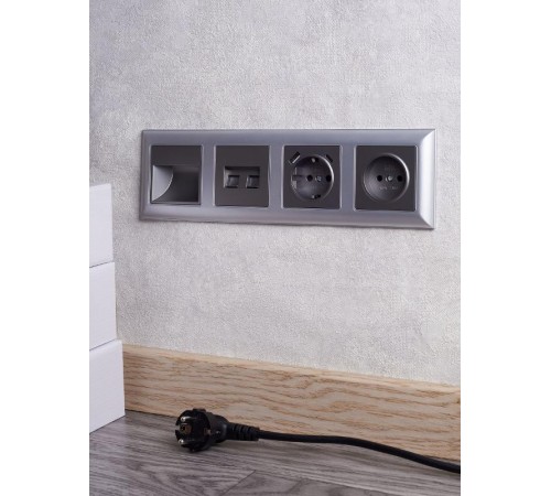 BRITE Рамка 4-ая РУ-4-Бр алюминий/алюминий  BR-M42-12-K47  IEK