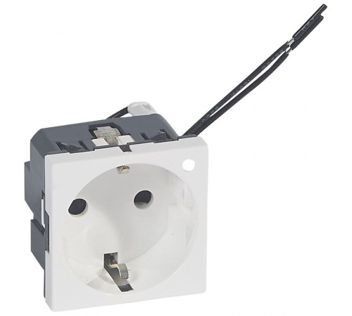 Розетка Mosaic 2M 2P+Т нем.ст. со шторкой  077213  Legrand