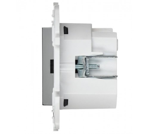 SKANDY Розетка с з/к/ш 16А с USB C 18Вт SK-R17N никель  SK-R14-16-U14-018-K50  IEK