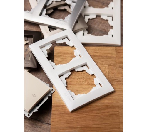 Валенсия рамка 2-местная белая EKF PROxima   EWM-G-302-10   EKF