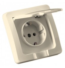 Розетка скрытой установки, одноместная, с заземляющим контактом, со шторкой, IP44, цвет слоновая кость  РС16-512-01  HEGEL