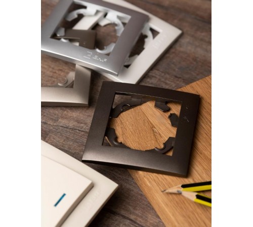 Валенсия Рамка 1-местная графит EKF   EWM-G-301-60   EKF