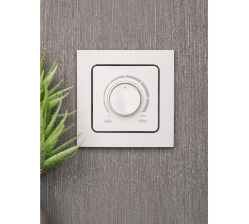 Стокгольм Рамка 1-местная белая с линией цвета черный PROxima  EXM-G-304-10  EKF