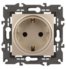 14-2102-04 Розетка с заземлением со шторками, 16A-250В, IP20, Эра Elegance, шампань  Б0034275  ЭРА