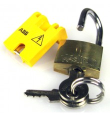 Замок SA3 (замок, адаптер замка и 2 ключа) для S200, S280  GJF1101903R0003  ABB