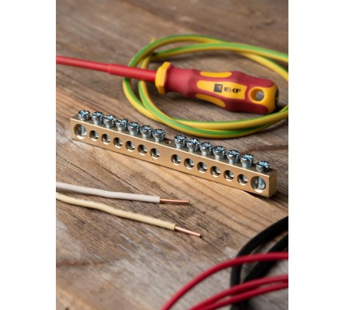 Шина "0" (8х12мм.) 125А  14 отверстий крепеж по центру латунь EKF PROxima  sn0-125-14-c  EKF