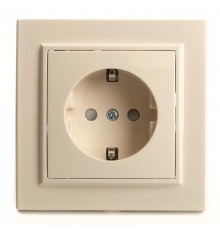 PST16-9010-02 Розетка 1-местная с/з, 250В, 16А, серия Эрна, слоновая кость  39236  STEKKER