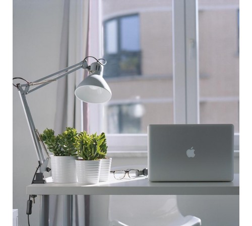 Светильник настольный под лампу E27, max 60W, 230V на струбцине, черный DE1430  24233  FERON