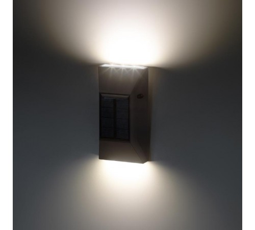 Фасадная подсветка на солнечной батарее ERAFS012-07 6 LED, 13*7,3*3 см  Б0057593  ЭРА
