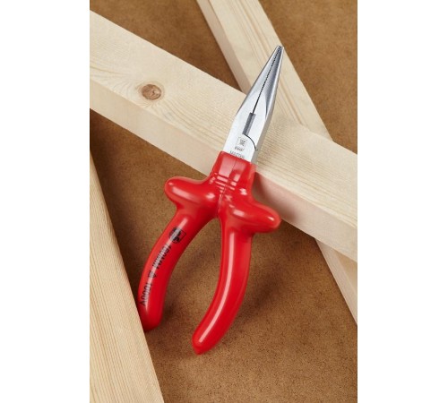 Длинногубцы Master 160 мм 1000В EKF Basicdg-160-mas-inEKF