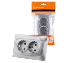 Розетка двойная 2П+З 16А 250В серебр. металлик "Лама"  SQ1815-0225  TDM