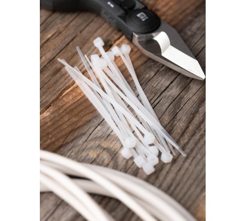 Хомут нейлоновый 2,5х80 (уп./100шт) EKF Simple  plc-c-2.5x80  EKF