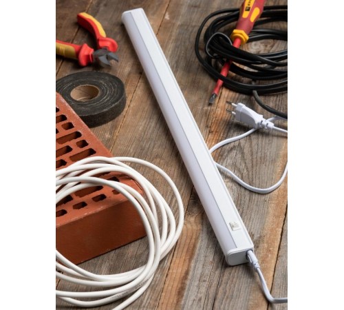 Светильник светодиодный линейный с выключателем ДБОВ-7102 7 Вт 4000K IP20 EKF Basic  LBS-7102-7-4000  EKF