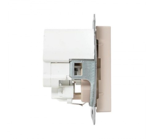 Механизм розетки с USB-C - 2шт, 16А, с заземлением, со шторками, кремовый Эпика  UP1-SOI-111-2USBC EKF