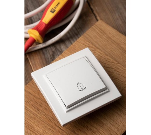 Кнопка звонка  СП, Минск, 10А, белый EKF  ERV10-026-10  EKF