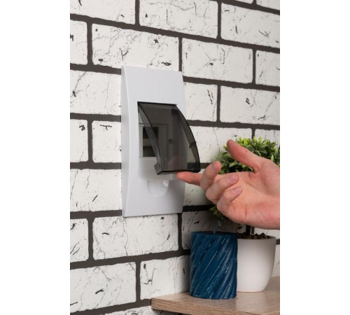 Щит распределительный встраиваемый ЩРВ-П-4 IP41 EKF PROxima  pb40-v-4  EKF