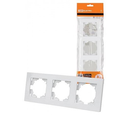 Рамка 3-х постовая белая "Сенеж"   SQ1816-0056  TDM