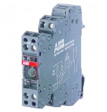 Реле RB122A , 2 переключающих контакта, 1мА-8А, катушка 115VAC/DC , винт.зажимы  1SNA645041R0200  ABB