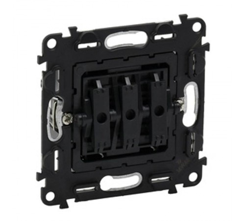 Valena Мех IN'MATIC Выключатель 3-клавишный 10АХ 250В  752003  Legrand