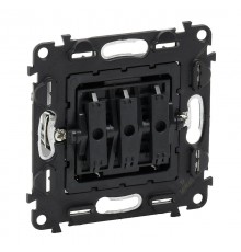 Valena Мех IN'MATIC Выключатель 3-клавишный 10АХ 250В  752003  Legrand