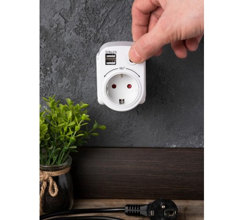 Розеточный блок SB-01 (розетка 2P+E 16А, 2 USB разъема 5V 2,1A) EKF PROxima  SB-01  EKF